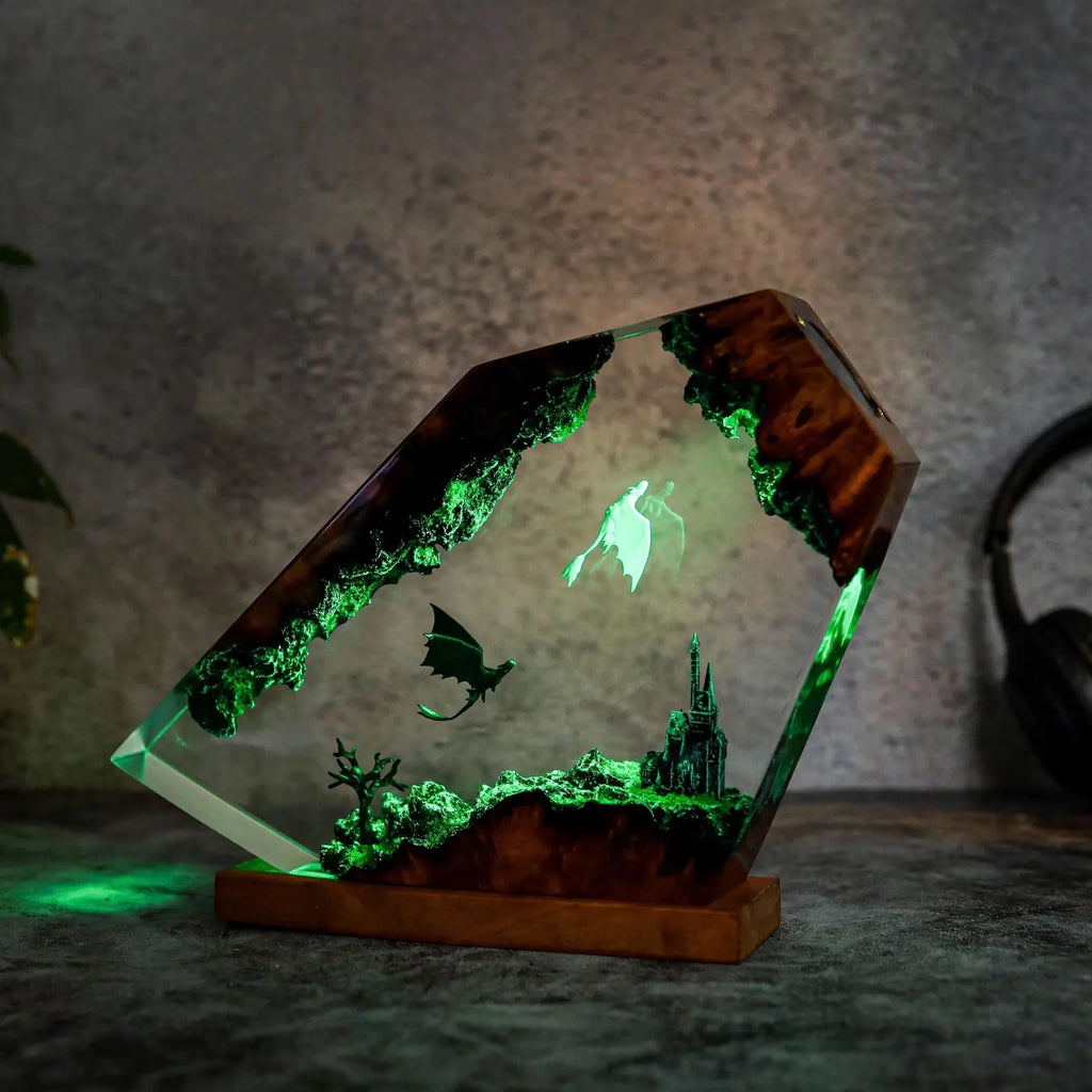 Dragon Diorama Epoxy Lamp – Handmade Toothless Inspired LED Night Light & Fantasy Desk Decor