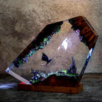 Dragon Diorama Epoxy Lamp – Handmade Toothless Inspired LED Night Light & Fantasy Desk Decor